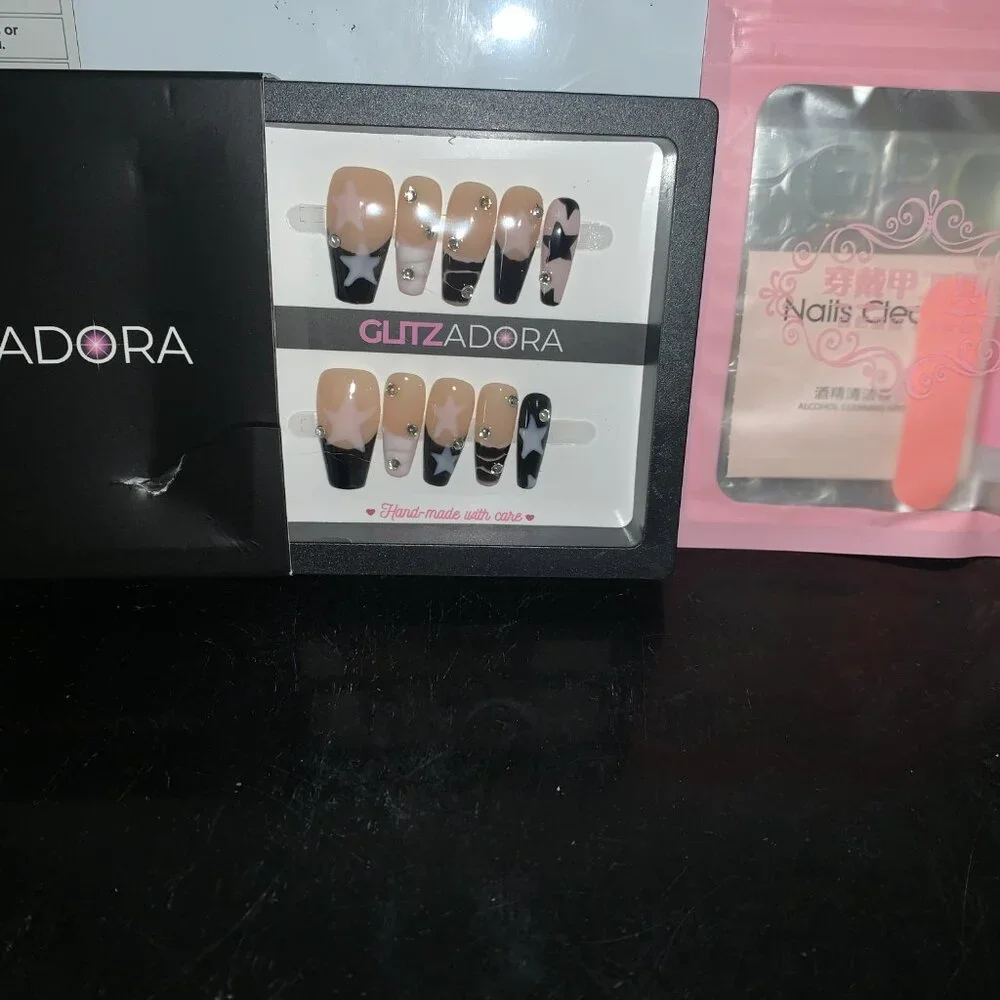 GlitzAdora (2) Nails Black Pink Star & Stellar Silhouette